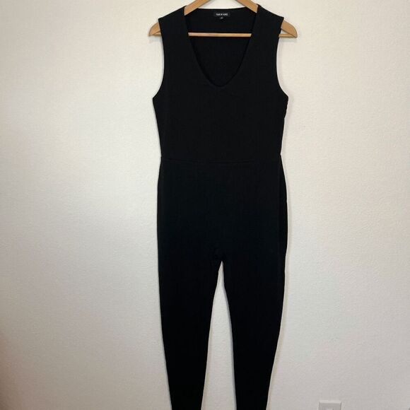 Year of Ours Body Black Sleeveless V-Neck Jumpsuit Onesie Women's Size XL - Picture 2 of 6